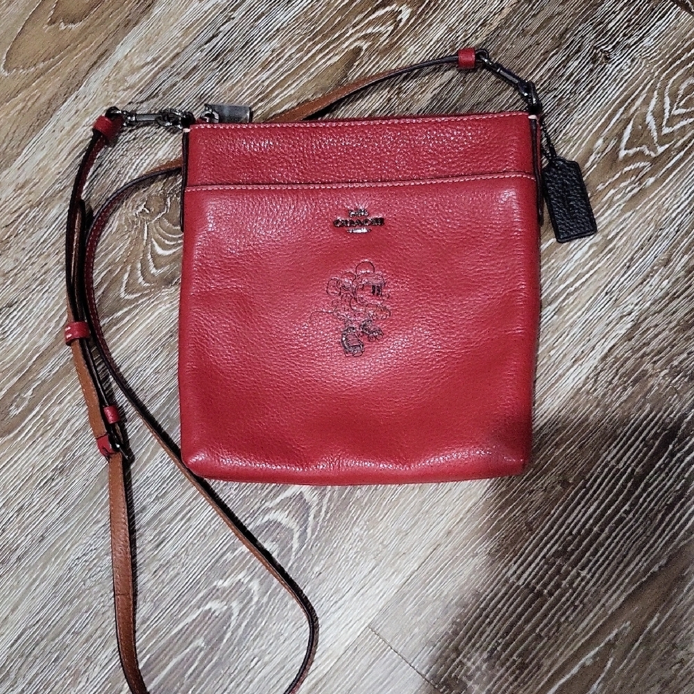 Disney Coach Minnie Mouse Kitt Messenger Crossbody Bag Red